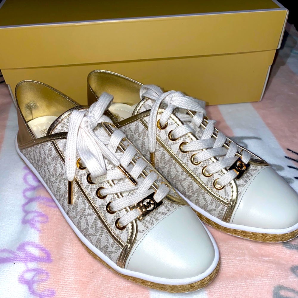 Michael Kors Slides